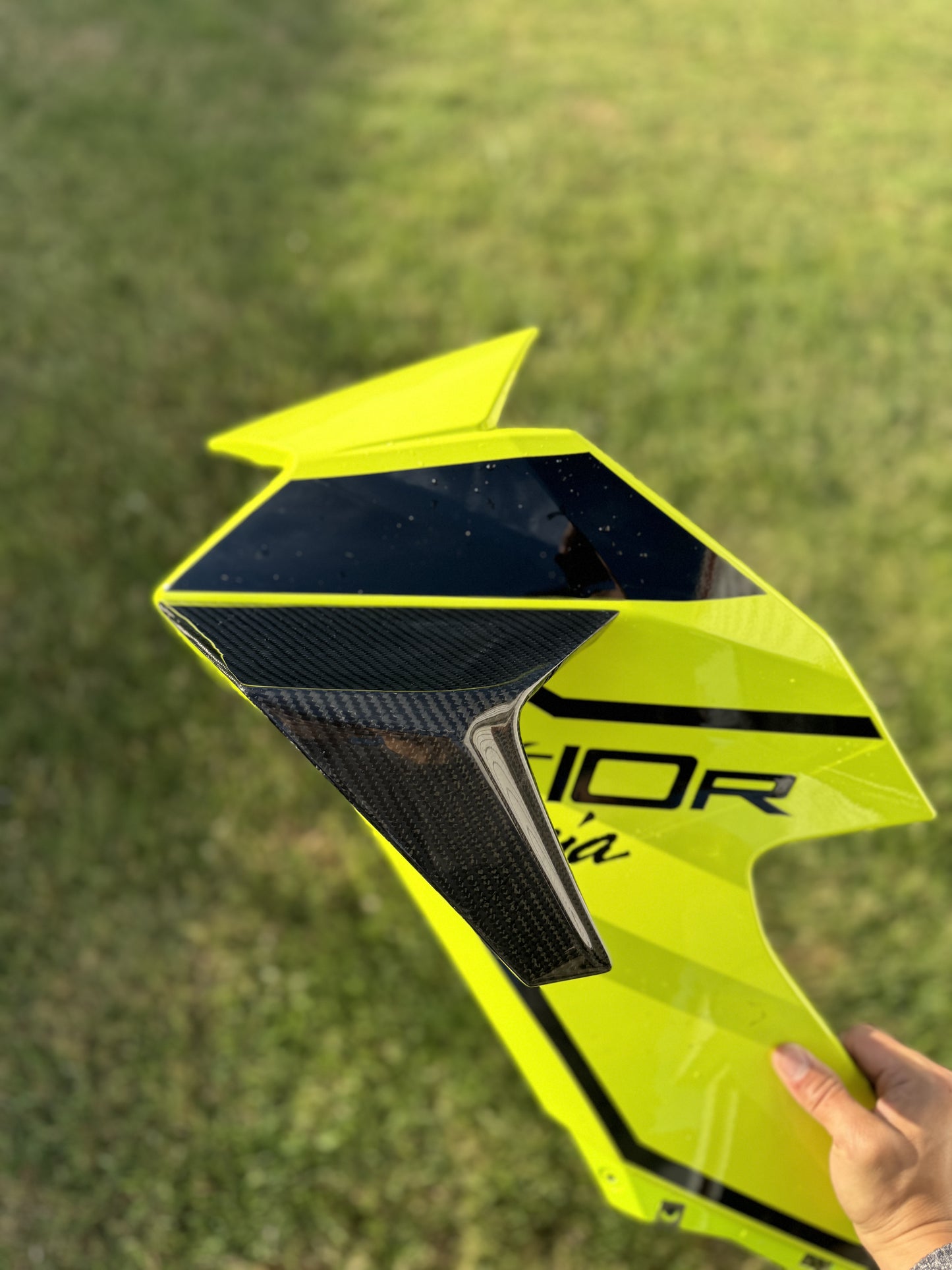 Carbon Fiber Winglets for 2022 - 2025 KAWASAKI ZX10R