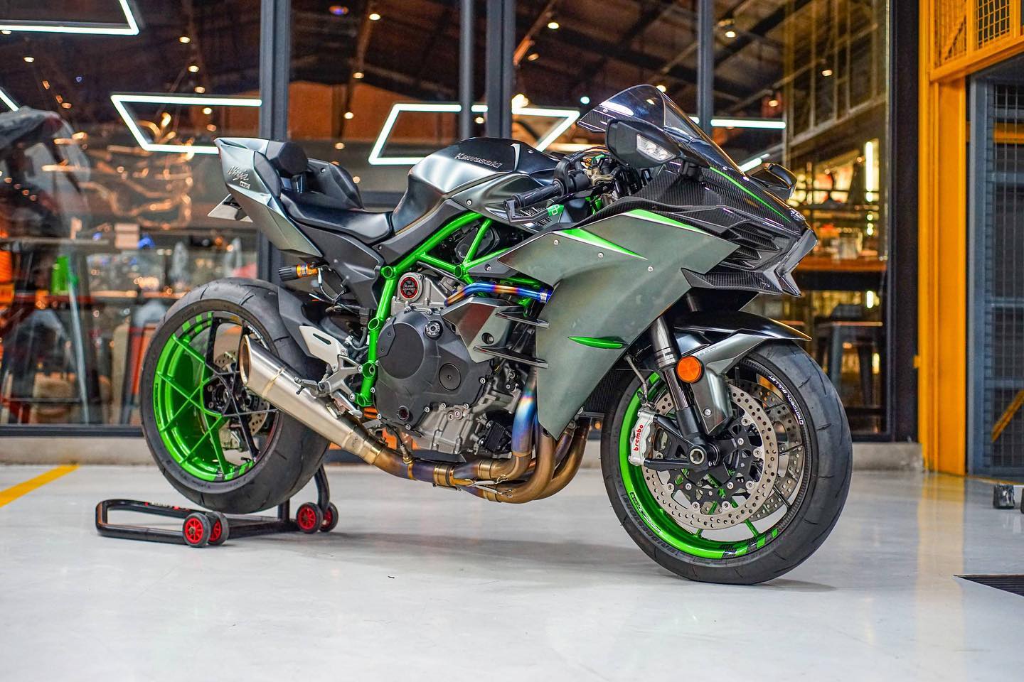 2015 - 2024 Kawasaki Ninja H2 & H2R Vandemon Brushed Titanium Exhaust
