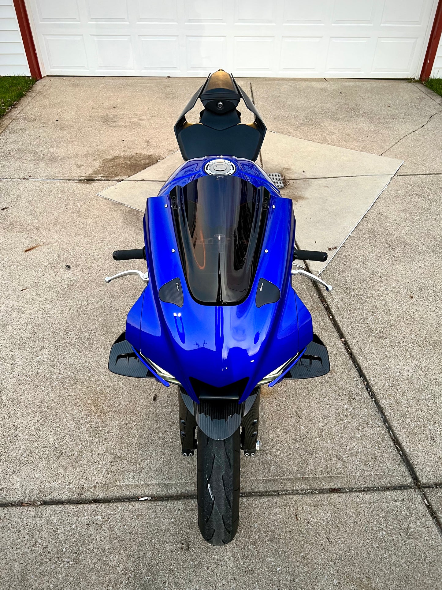 DRY Carbon Fiber Winglets for 2020 - 2024 YAMAHA R1 RN49