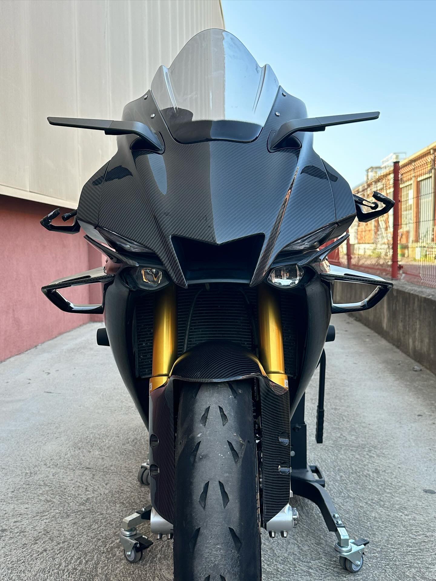 DRY Carbon Fiber Winglets for 2020 - 2024 YAMAHA R1 RN49