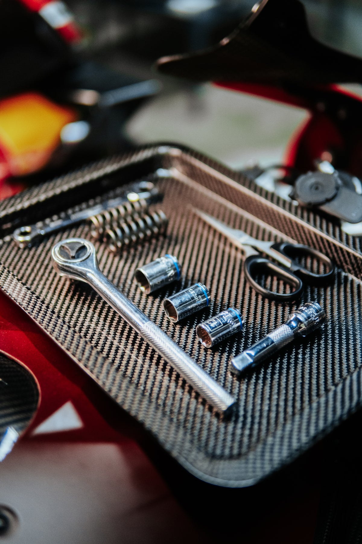 Carbon Fiber Tray for Tools, Keys, Watches 9"x13"