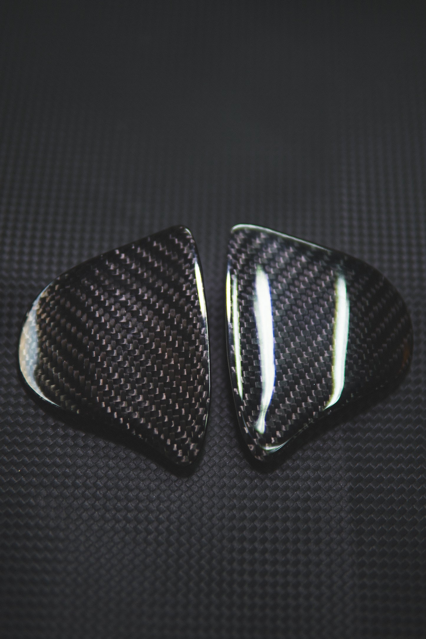 Carbon Fiber Mirror Block Off Plate for 2020+ Yamaha R1 / R1M (RN49)