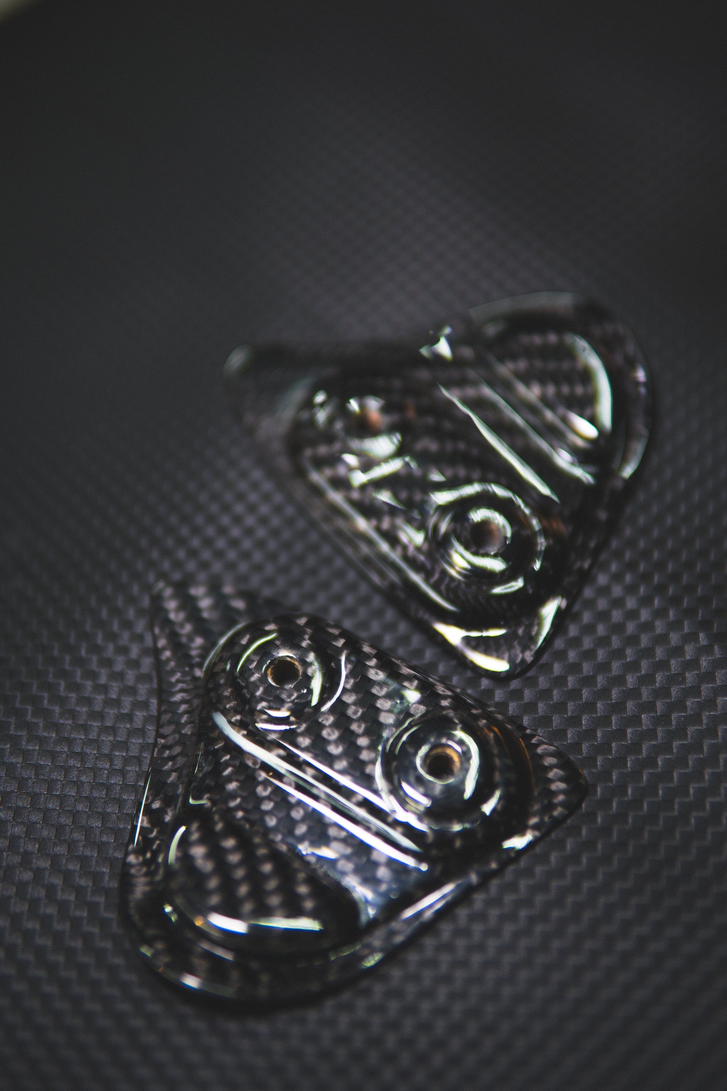 Carbon Fiber Mirror Block Off Plate for 2020+ Yamaha R1 / R1M (RN49)