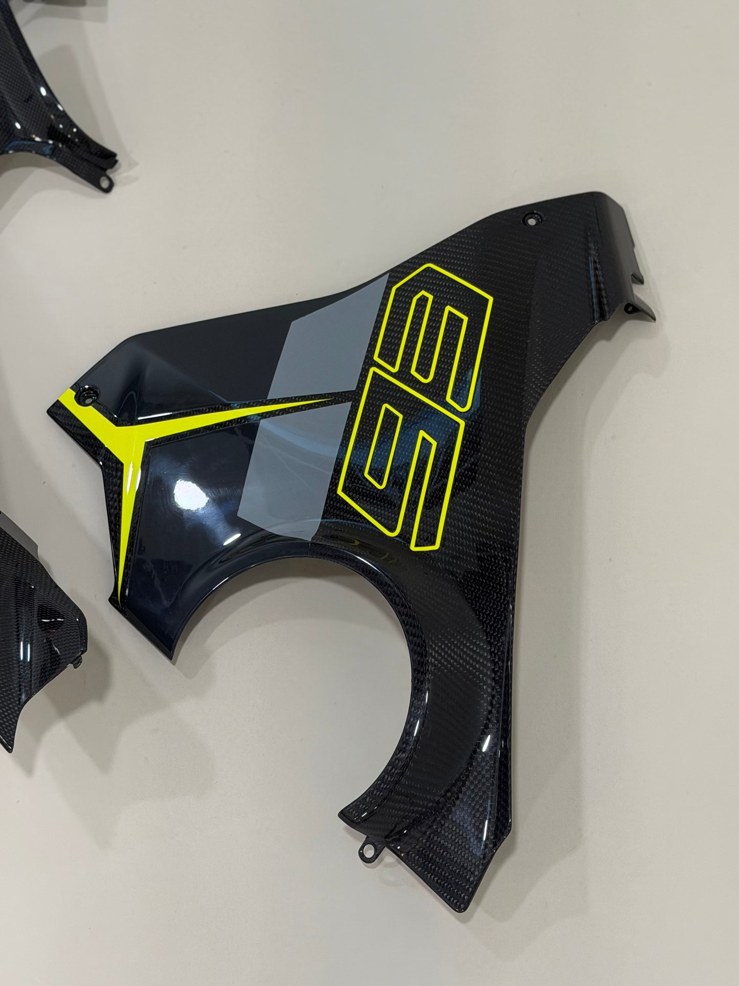 Lamborghini Style Carbon fiber body fairing for 2025-2026 Ducati Panigale V4