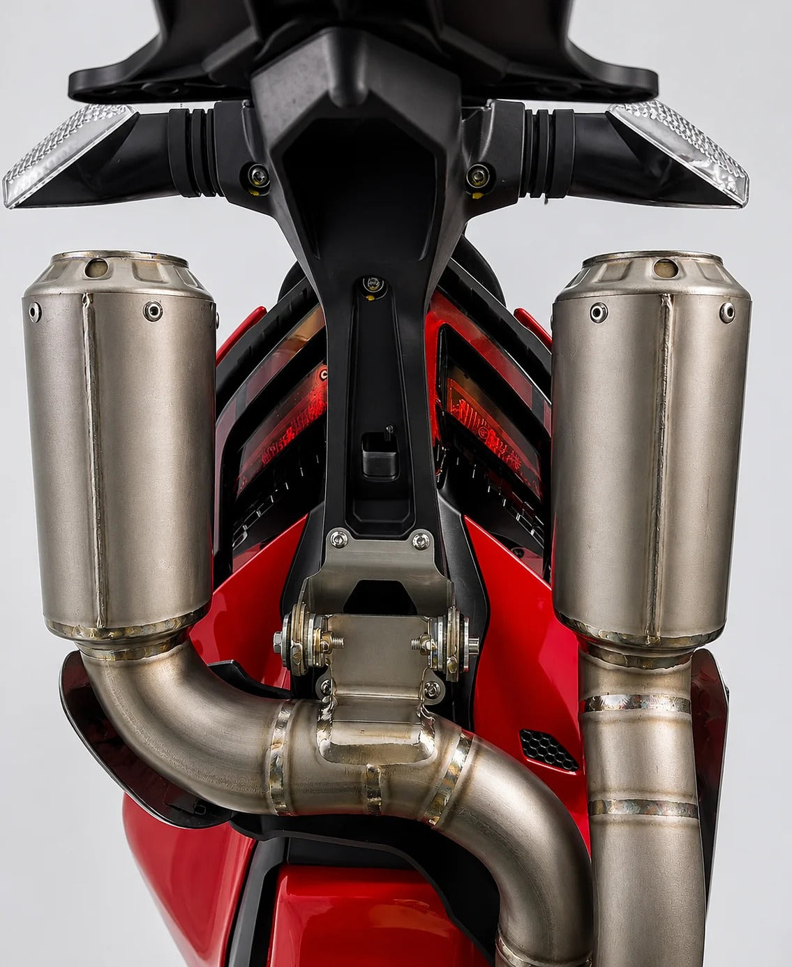 2025 - 2026 Ducati Panigale/ Streetfighter V4 / V4S High Mount Titanium Slip-on Exhaust