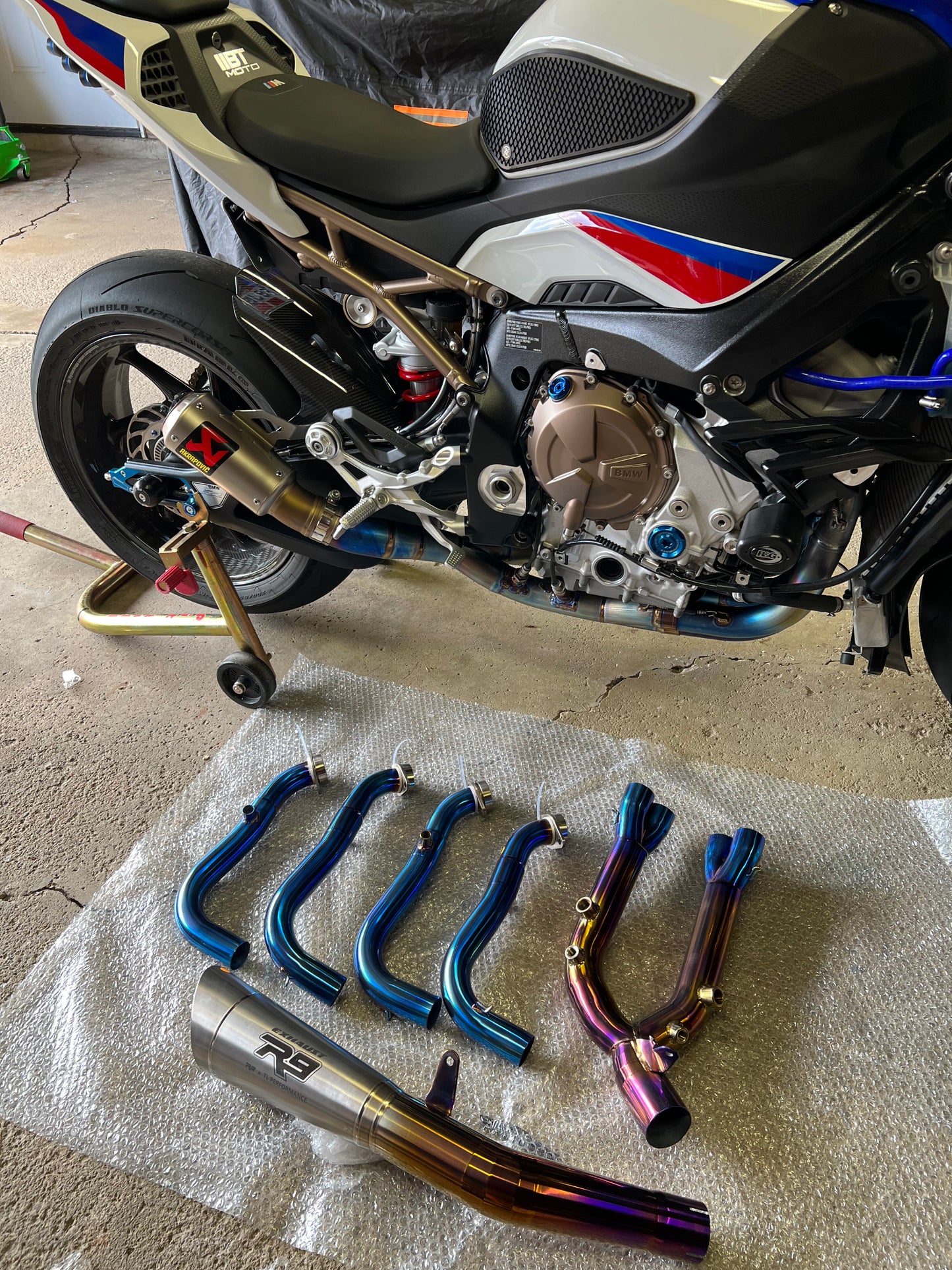 R9 FULL Titanium Exhaust for 2020 - 2024 BMW S1000RR / S1000R K67